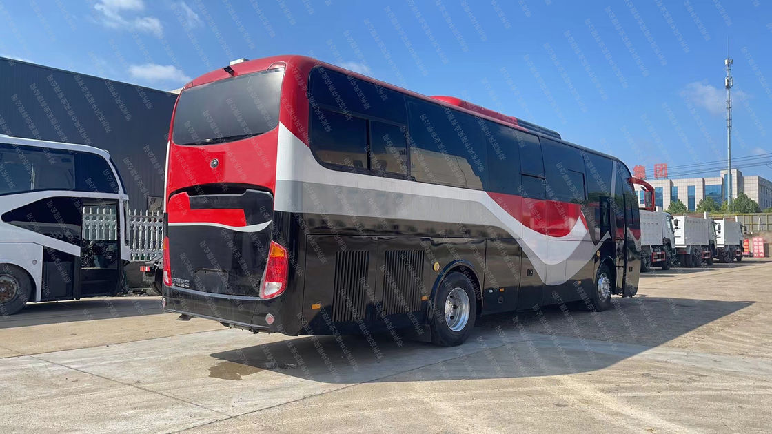 Autobus ricondizionato Youtong 49 posti motore diesel per autobus usato G.V.W 16000kg
