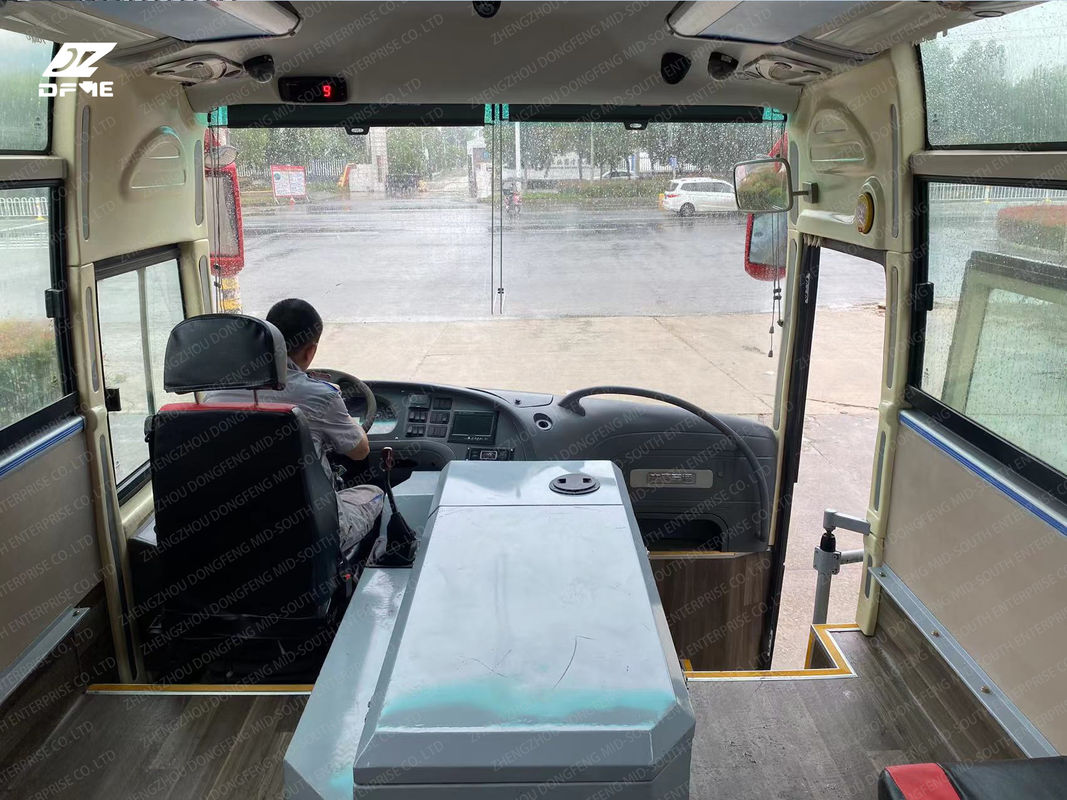 53 posti a sedere Autobus di seconda mano con motore anteriore Autobus con emissione Euro 3 opzionale e carburante Diesel