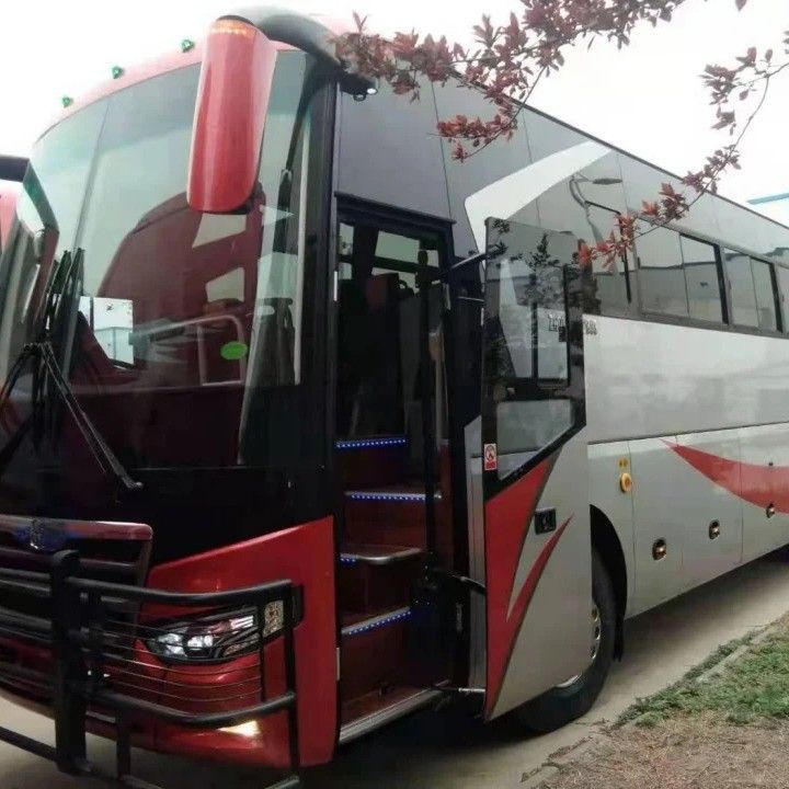 70 posti a sedere a destra guida azionamento del volante Autobus di lusso con 6125 motori