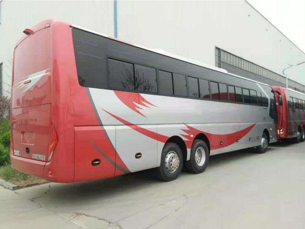 70 posti a sedere a destra guida azionamento del volante Autobus di lusso con 6125 motori