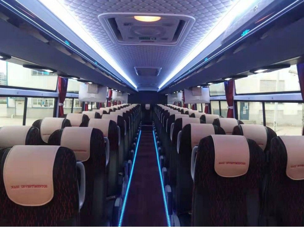 70 posti a sedere a destra guida azionamento del volante Autobus di lusso con 6125 motori