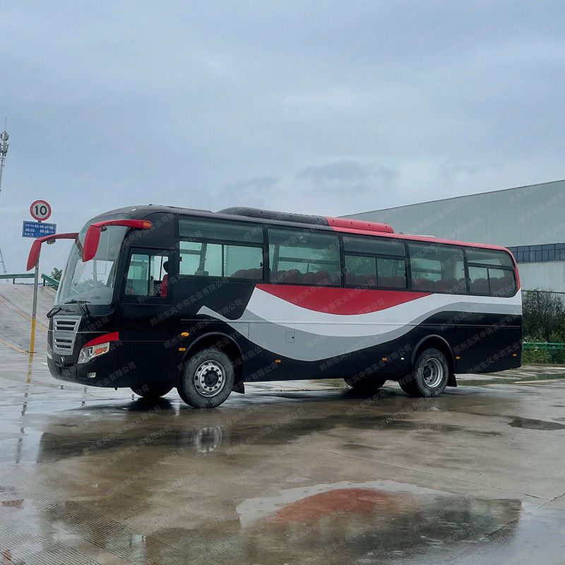 53 posti motore anteriore Luxury Coach Bus con carburante Diesel e cilindrata motore 4 6L