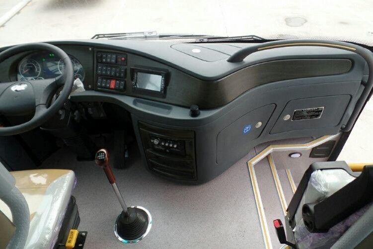 Autobus urbani a motore Yuchai 67 posti a sedere 12m Autobus di lusso per il trasporto urbano confortevole