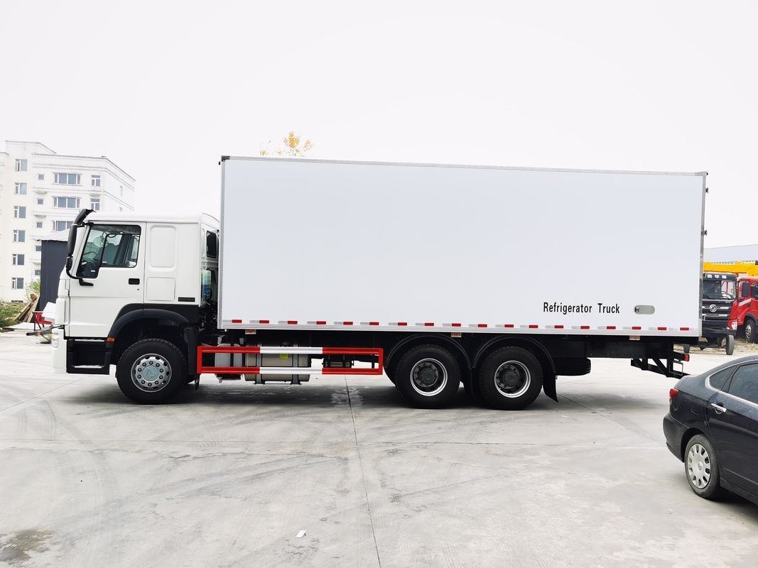 Intervallo di temperatura da meno 18 a 20 gradi Centigradi Sinotruk HOWO furgone frigorifero 6x4