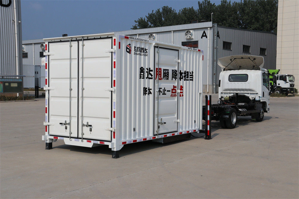 Isuzu Diesel 4*2 furgone di carico medio con carrozzeria staccabile e motore idraulico