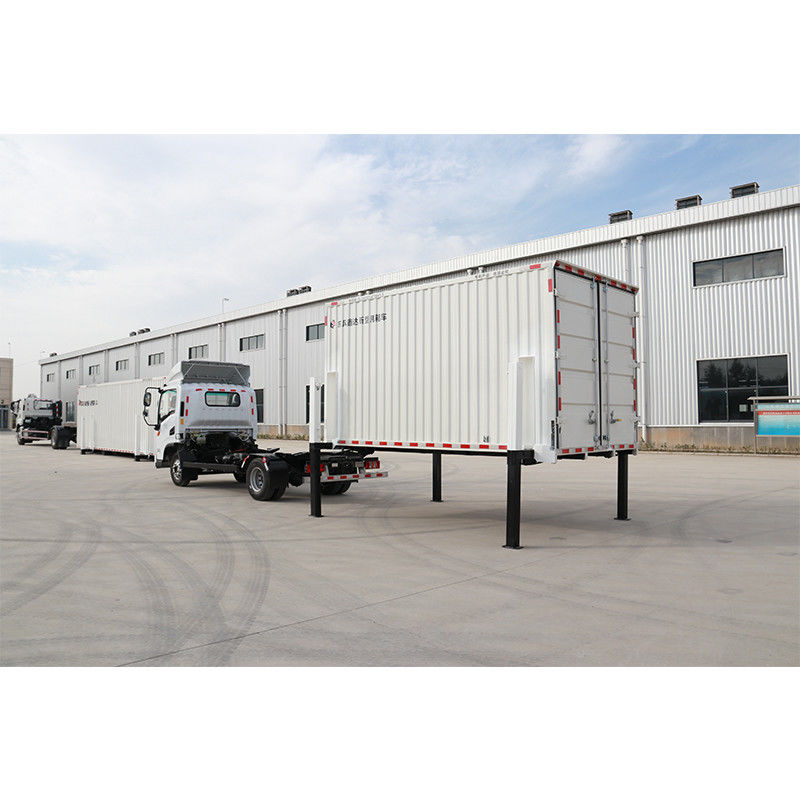 4*2 Mini 5 tonnellate 19CBM furgoni a secco carrozzeria staccabile e fori idraulici per la logistica