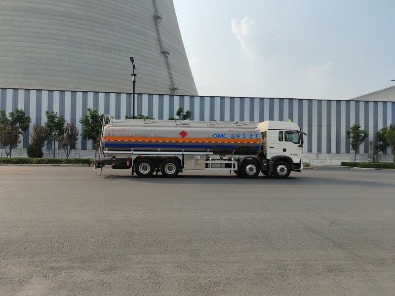 CIMC LINYU 8*4 30m3 SINO Lega di alluminio Diesel Camion-cisterna per il trasporto di combustibile liquido