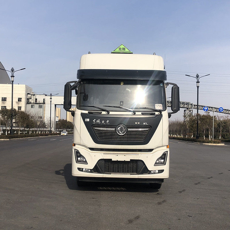 CIMC LINYU 8*4 Chassis Dongfeng 20-40m3 Camione cisterna di petrolio con coppia massima 1000-1500Nm