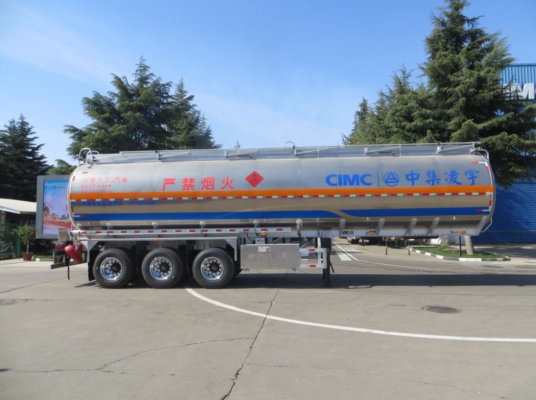 46000 Lite Oil Gasoline Semi-trailer Fuel Tanker Transport Truck Trailer di CIMC LINYU