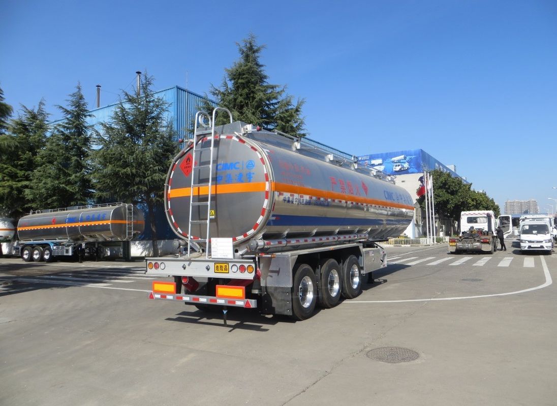46000 Lite Oil Gasoline Semi-trailer Fuel Tanker Transport Truck Trailer di CIMC LINYU