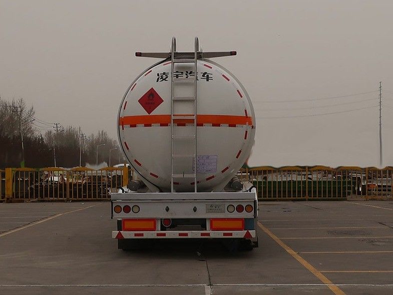 46000 litri di acciaio inossidabile petrolio greggio carburante cisterna semirimorchio per la distribuzione dei camion