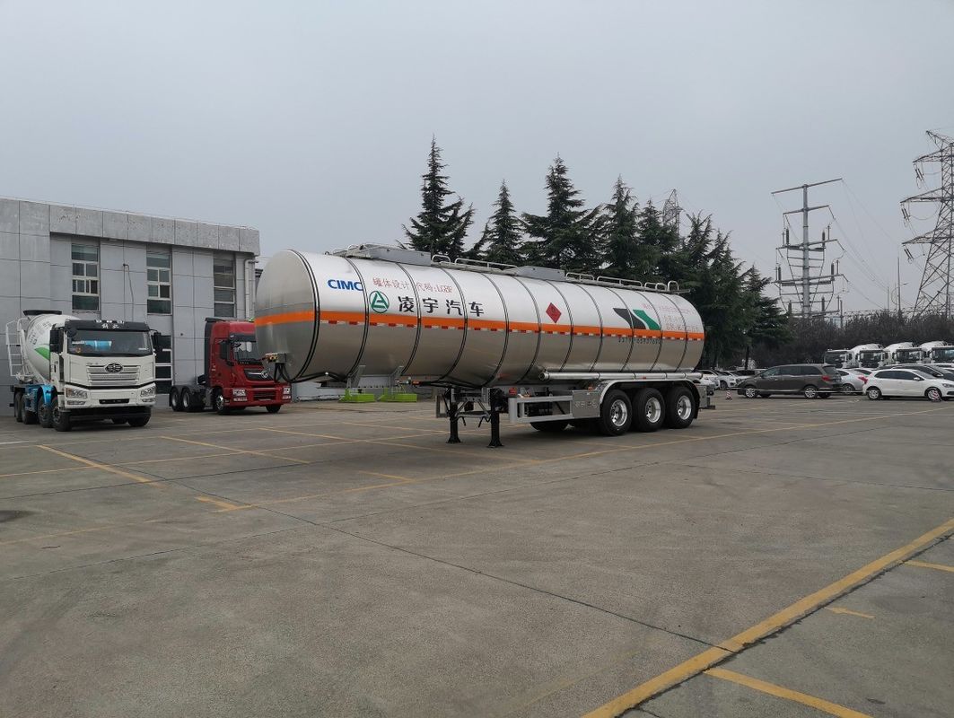 32100/31800 KG Massa di carico nominale CIMC LINYU 8*4 Leggio di alluminio