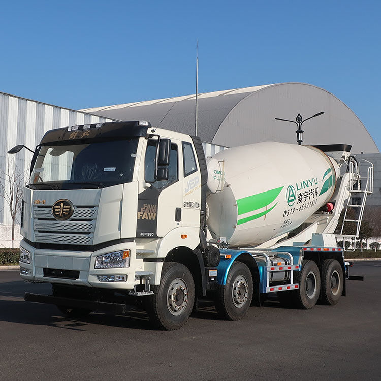 CIMC LINYU 7cbm Diesel Concrete Truck Mixer Machine Vantaggio Alta efficienza di miscelazione