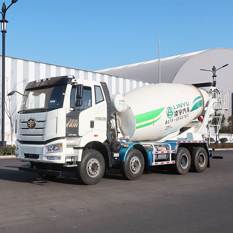 CIMC LINYU 7cbm Diesel Concrete Truck Mixer Machine Vantaggio Alta efficienza di miscelazione