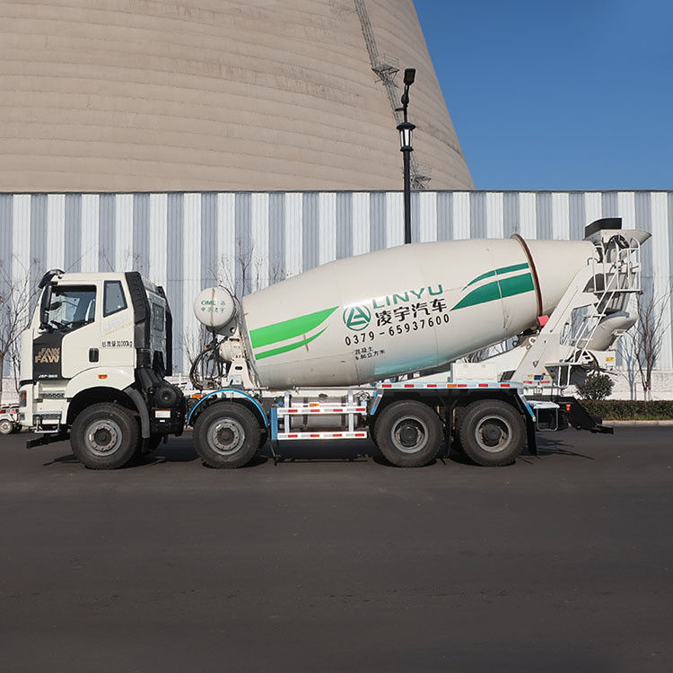 CIMC LINYU 7cbm Diesel Concrete Truck Mixer Machine Vantaggio Alta efficienza di miscelazione