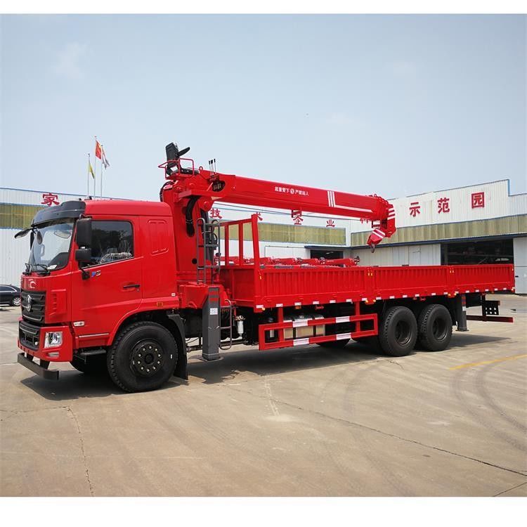 8 tonnellate Mini camion montato gru con 4m * 4 braccio boom e Eaton pompa idraulica