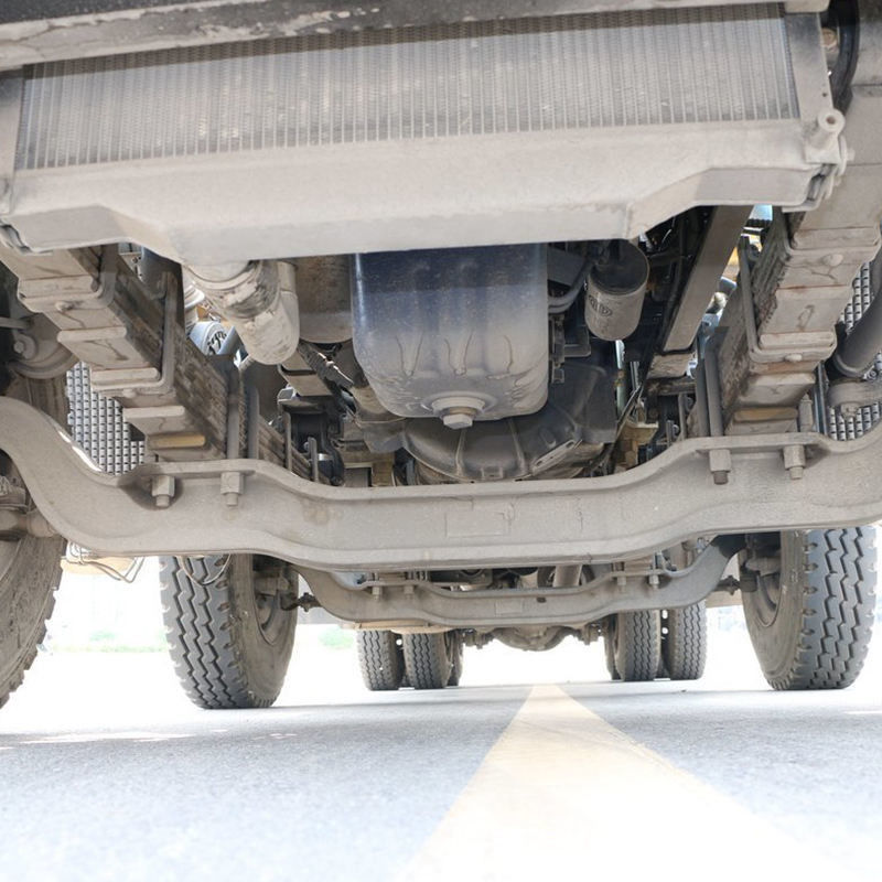 16 tonnellate Capacità di sollevamento 350 CV 8*4 Gru di camion con sistema elettronico di controllo della stabilità
