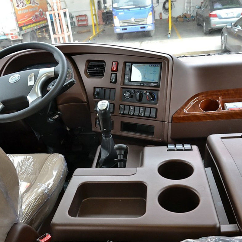 310 HP Usato SINOTRUK 4x2 Tractor Truck Trailer Head con supporto online e touch screen