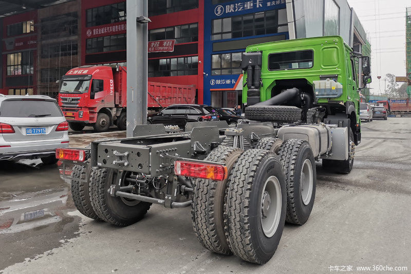 Sedile normale del conducente Sinotruk Howo 371 CV Euro 2 manuale 6X4 motore diesel testa del camion