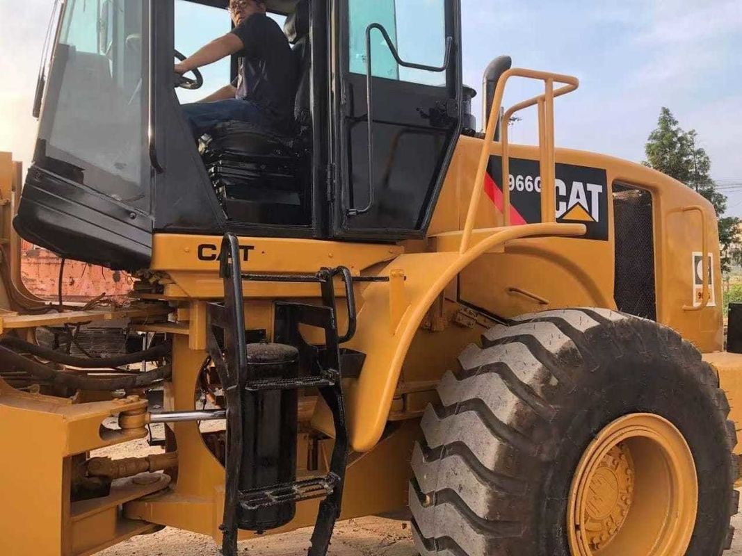 6 tonnellate Cat 966G Front End Caterpillar usato caricatori di ruote in buone condizioni motore originale