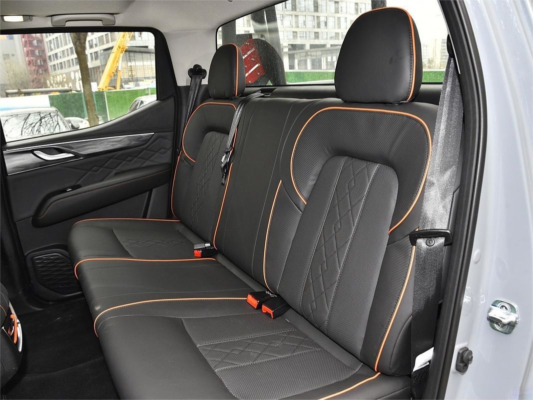 Fuel- Dongfeng Rich 7 4*4 Pickup con scatola di carico Dimensioni 1510*1562*475 mm