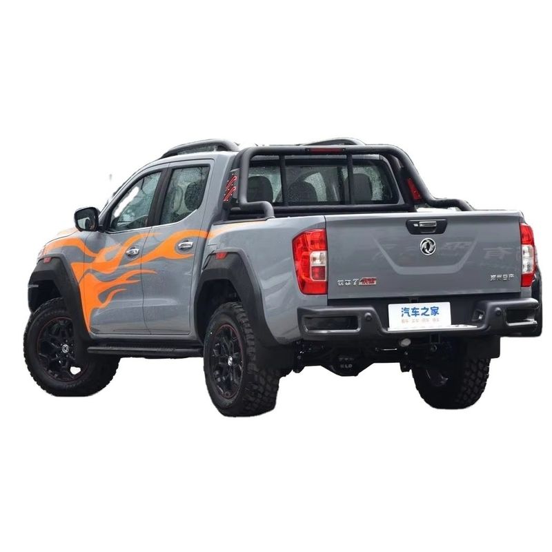 2024 Dongfeng 4*4 8AT Fuel Pickup Truck Con ESC E Rack Sul Tetto In Legno D'Aluminio