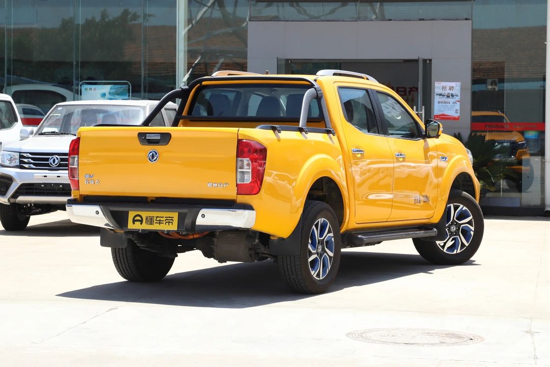 Dongfeng Rich 6 Pickup elettrico a quattro ruote ad alta velocità e lungo raggio per 5 passeggeri