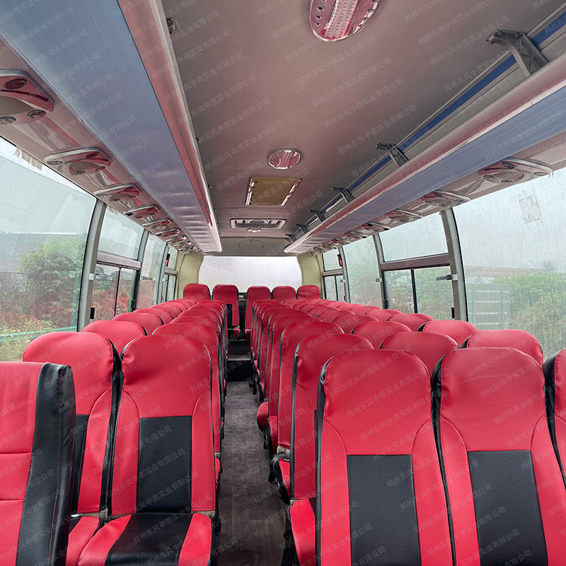 Velocità massima 100 km/h Autobus Yu Tong utilizzato in Sudafrica con motore Yuchai rinnovato