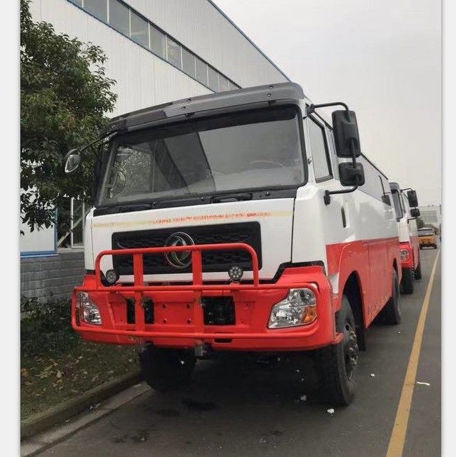 30 posti 4X4 4WD Autobus di medie dimensioni Dual Circuit Full Air Brake e A/C Dongfeng EQ6750ZT
