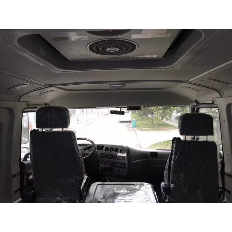 7.5 metri Motore anteriore 29 posti 4X4 Dongfeng Off-Road Coach Bus per il mercato standard
