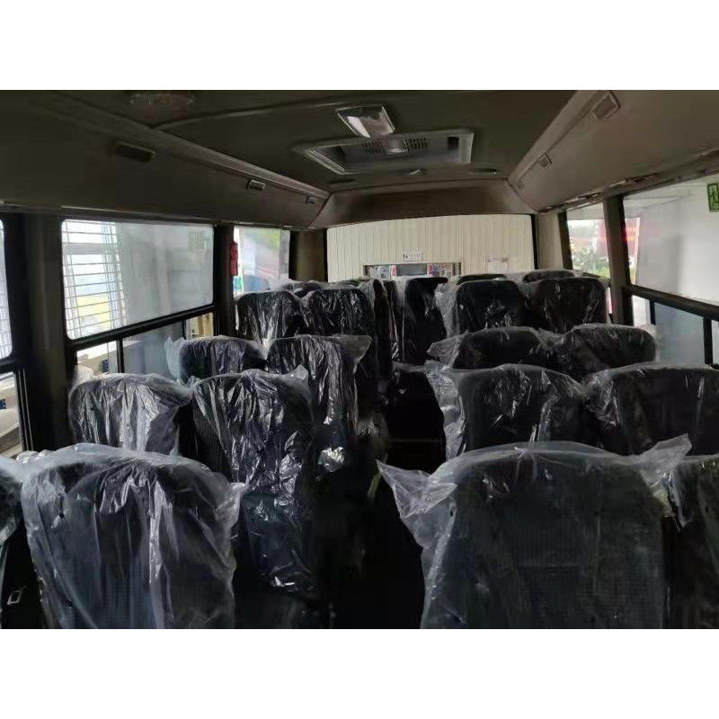 7.5 metri Motore anteriore 29 posti 4X4 Dongfeng Off-Road Coach Bus per il mercato standard