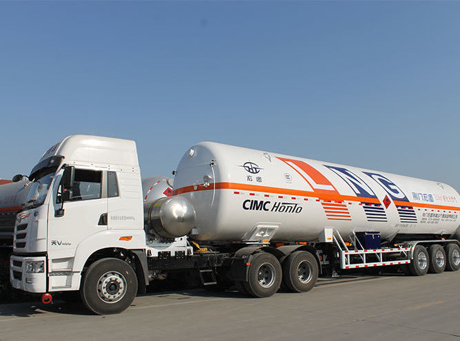 2.1 MPa Pressione di idrotest CIMC LINYU Howo Chassis 8*4 Serbatoio di trasporto del gas Semirimorchio